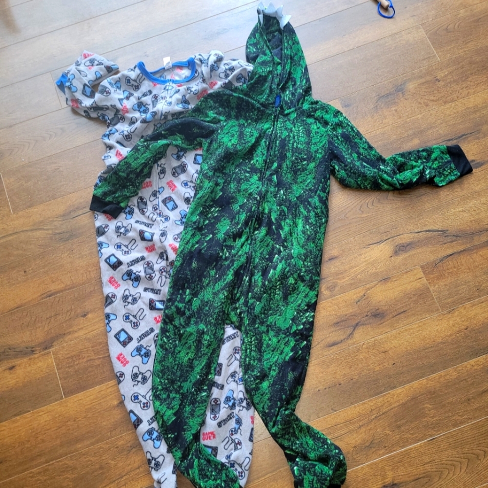 Pajama onsies boys size 10 to 12
